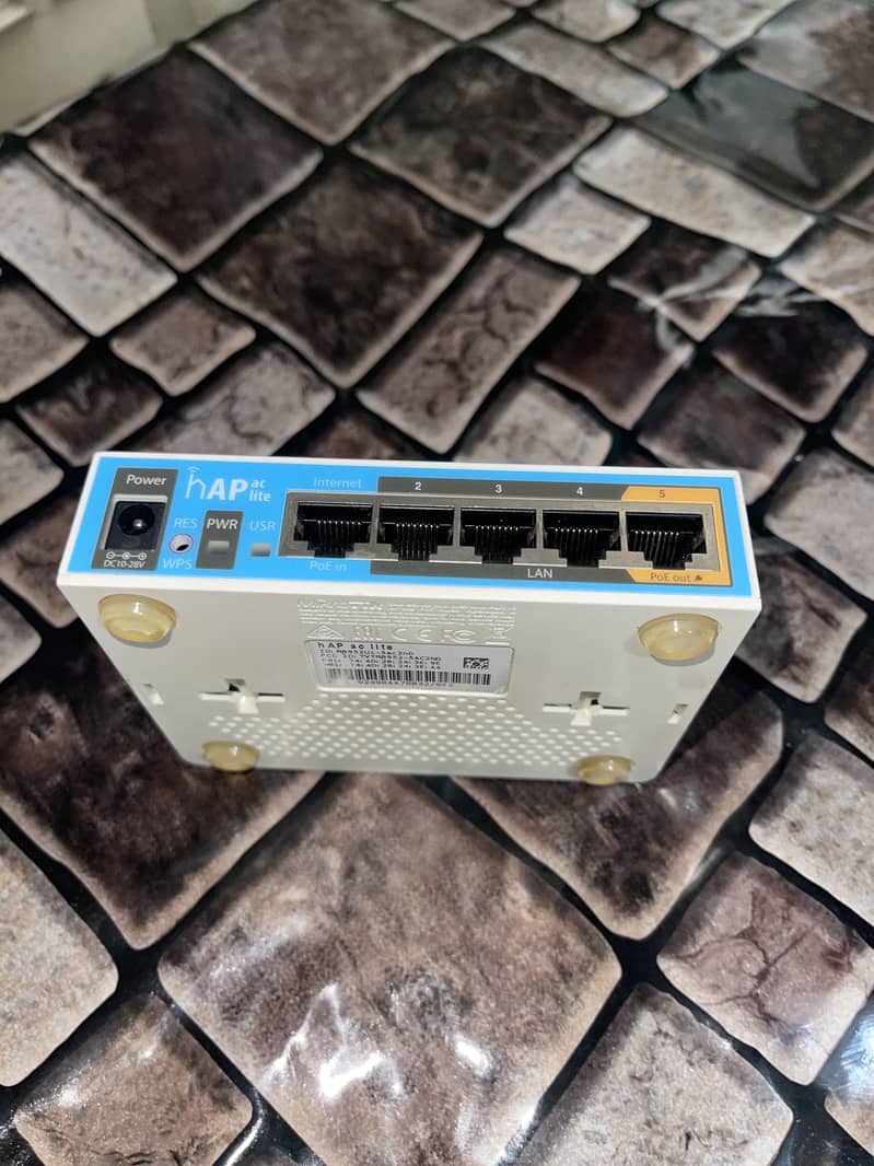 Mikrotik Gr3 / Rb2011 / Rb952ui / Rb951ui / Rb750Gl Available. . 10