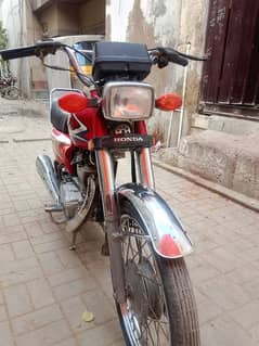 125