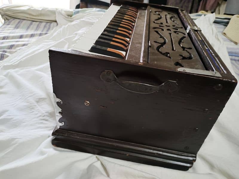 best German Harmonium 1