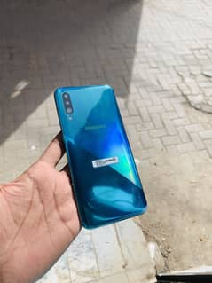 Samsung A30s 4/128 indisplay finger All ok
