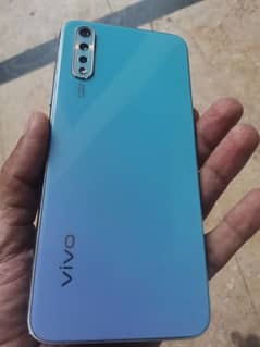 vivo s1  8/256 dual Sim pta approved. . . exchange possible