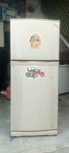 dawlance refrigerator