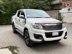 Toyota Hilux 2016 TRD Sportio 25th Anniversary