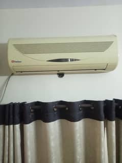 Split air conditioner non inverter