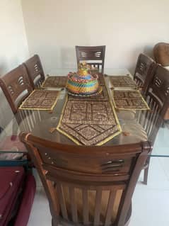 6 seater dining table for sale.