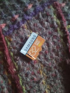 32 GB sd card