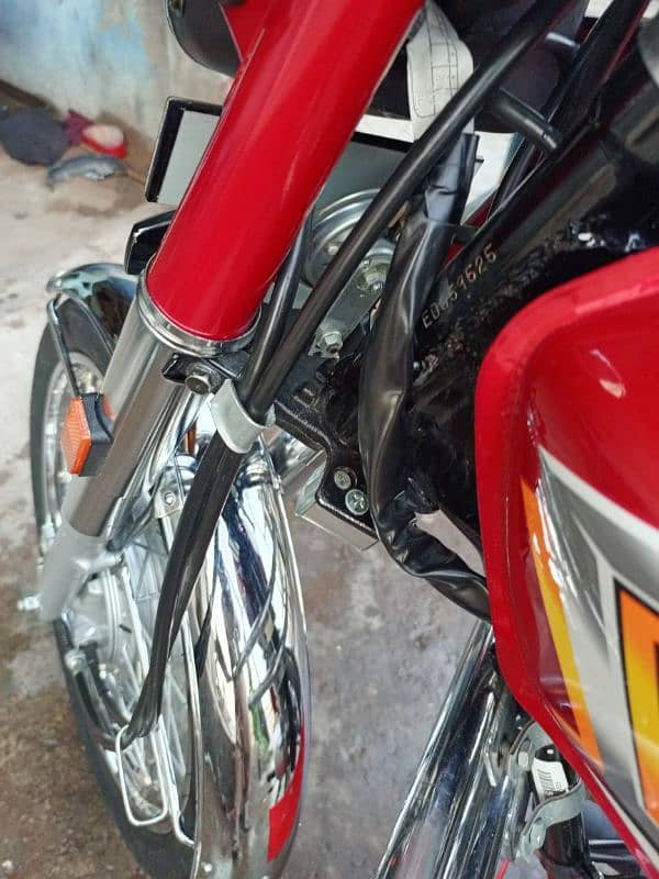 Honda CD 70 Model 25 1