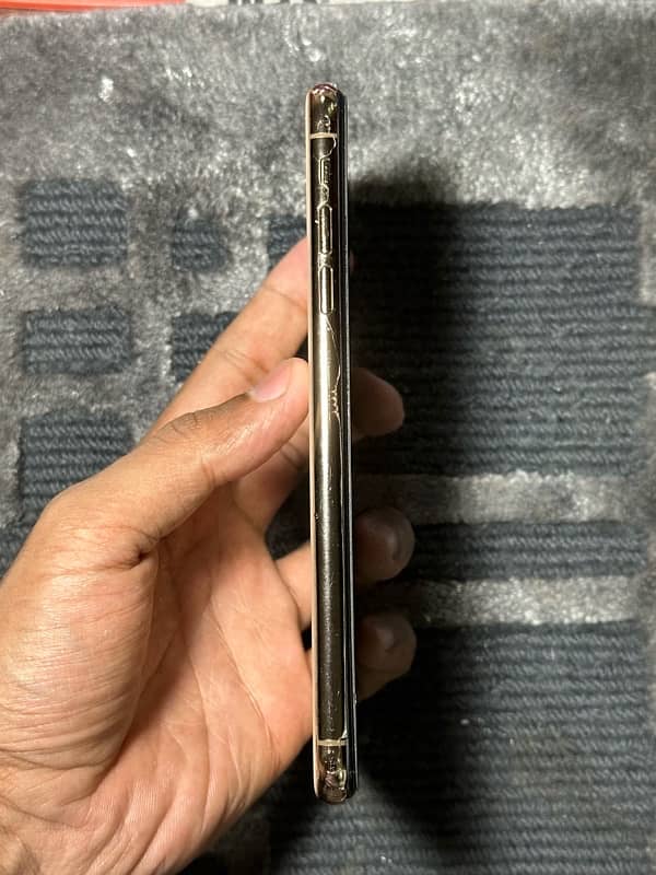 iPhone XsMax 256gb jv 5