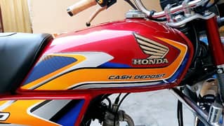 Honda 70 New Condition 10/10 Registered