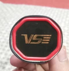 VS