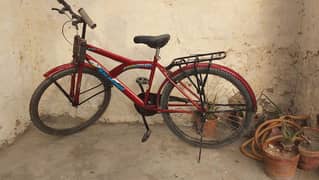 new sycle ziada use ni good condition 03006857440