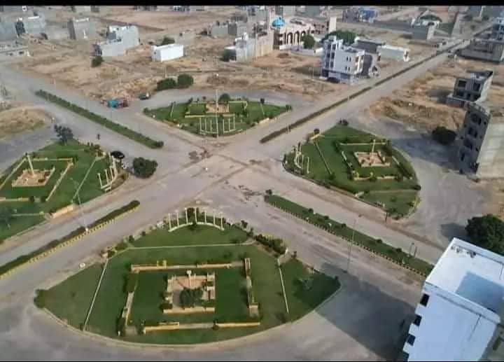 200yard West open park facing plot available in reasonable price 2