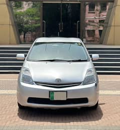 Toyota Prius 1.5 2011 model