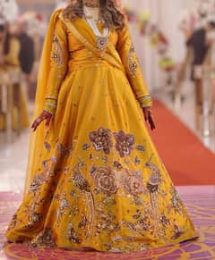 Mehndi bridal lehnga