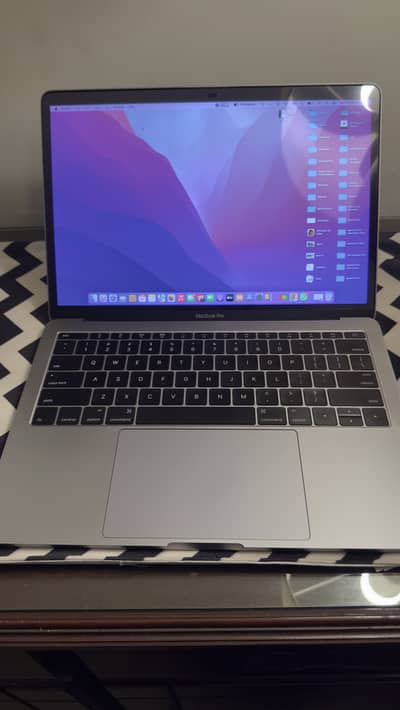 Apple Macbook Pro 2016/17