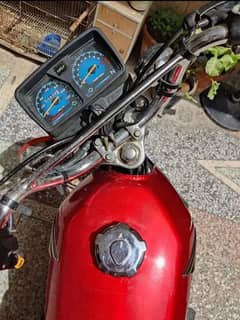 125 Honda for sale urgent 1350k 2020