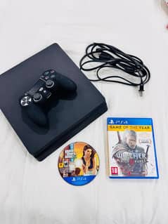 PS4 great condition as like new
