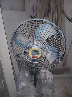 old pedestal fan copper 40 years old working condition