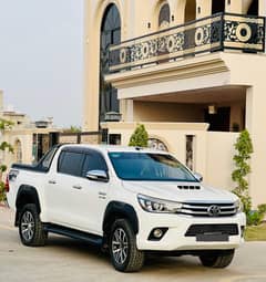 Toyota Revo