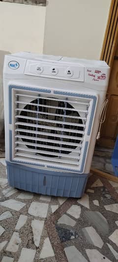 pak air coller full size brand new 3 month use