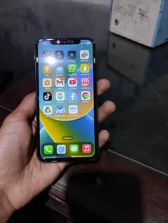 iPhone X . 64 GB. jv