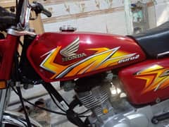 honda 125 in original condition  original documents 21 model