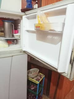 wave refrigerator 20q feet