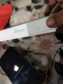 IPhone 16 JV feow days uesd