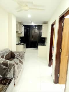 4 person Furnished Apartment Available For Rent daily in Bahria orchard