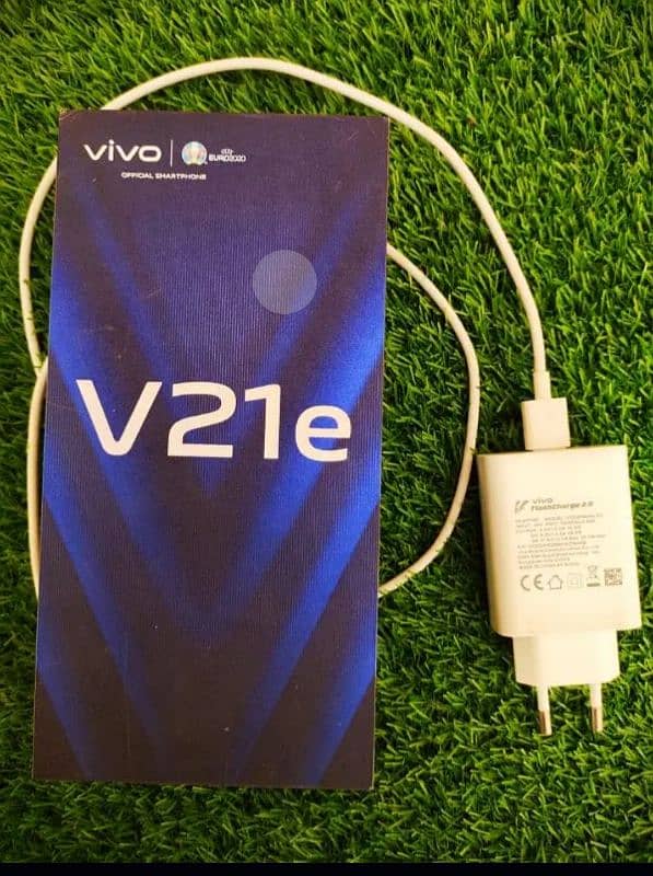 Vivo V21e 10/10 condition With complete Box 1