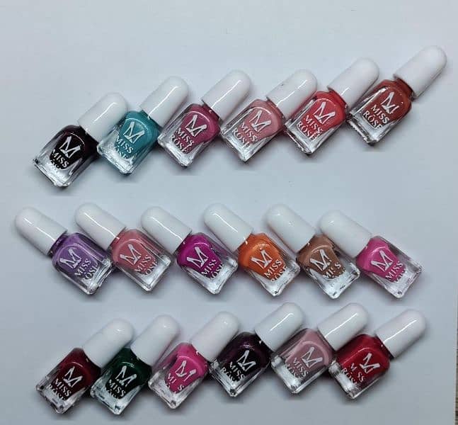 12 pcs multicolor nail polish set (Quick drying with smooth coverage)! 0