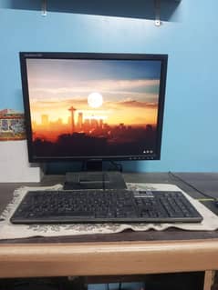 computer Core 2 quad 6gb ram 160gb hard drive