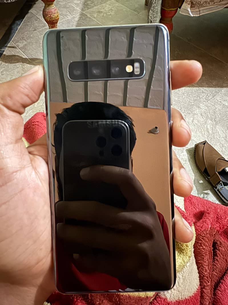 Samsung S10+ for sale 5