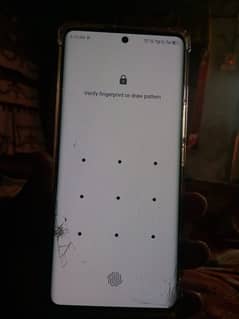 Infinix zero 30 8*8/256.03421083396