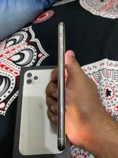 Iphone 11 pro max zabardast condition