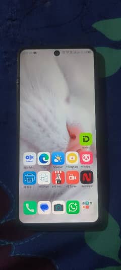 Infinix note 10 pro 8/128 gaming mobile