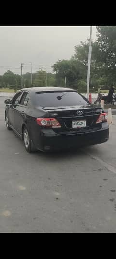 Toyota Corolla GLI 2011