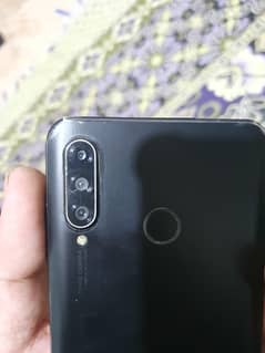 Huawei p30 lite 4/128 box charger hai condition 10/8