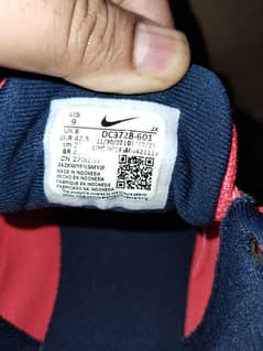 100