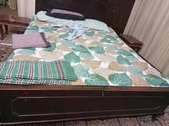 queen size bed
