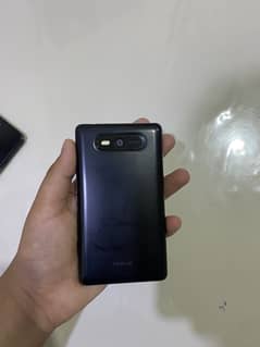 Nokia Lumia 820 640 8GB just like new scratchless no problems