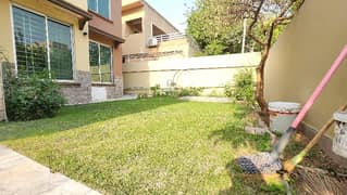 1 Kanal House For Rent In Bahria Town Phase 4 With Solar