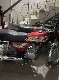Honda 125 2025