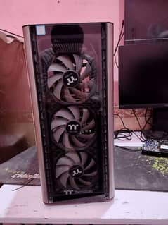 Thermaltake Level 20 MT ARGB ATX Mid-Tower Gaming Case
