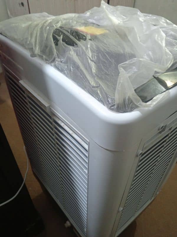 new condition only one manth use 1
