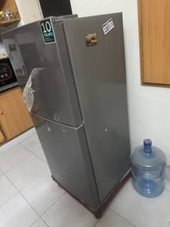 HRF 216 HAIER REFRIGERATOR 7 cu