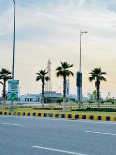 1 Kanal Twin Plot Available For Sale Near Functional Park Masjid Direct Access From 250ft Road