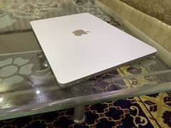 Macbook air M3