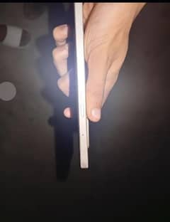 F21