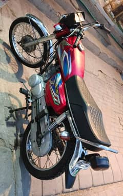 Honda 125 Read